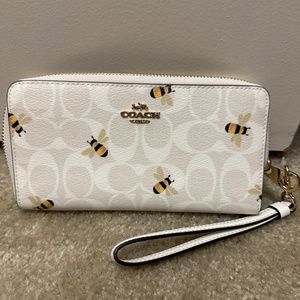 Leather Coach Bee Wristlet